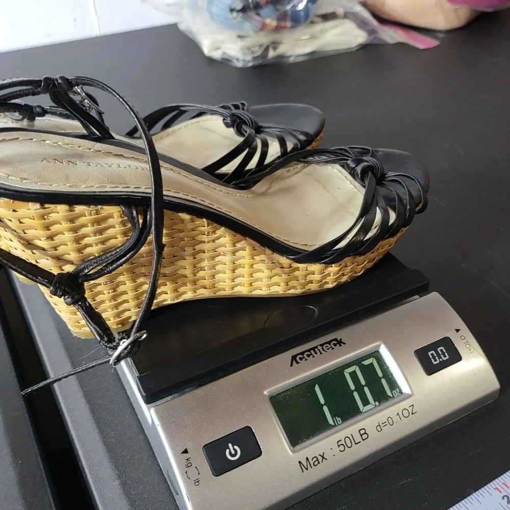 Ann Taylor Womens Raffia Strappy Wedge Heels Size 8.5‎ Summer Neutral Date Night
